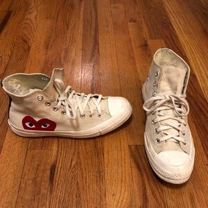 PLAY Commes Des Garçon x Converse Chucks 8.5